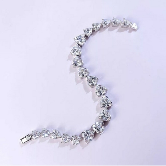 SALE!!! Stunning 30 ct Heart Cut Tennis Bracelet - Picture 8 of 16